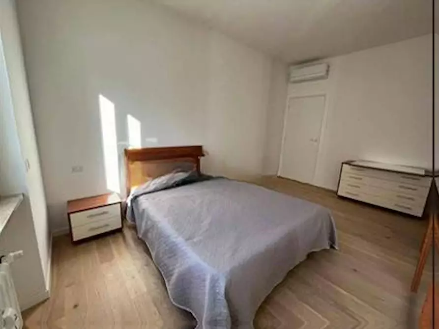 Immagine 5 di Appartamento in affitto  in Viale Teodorico a Milano
