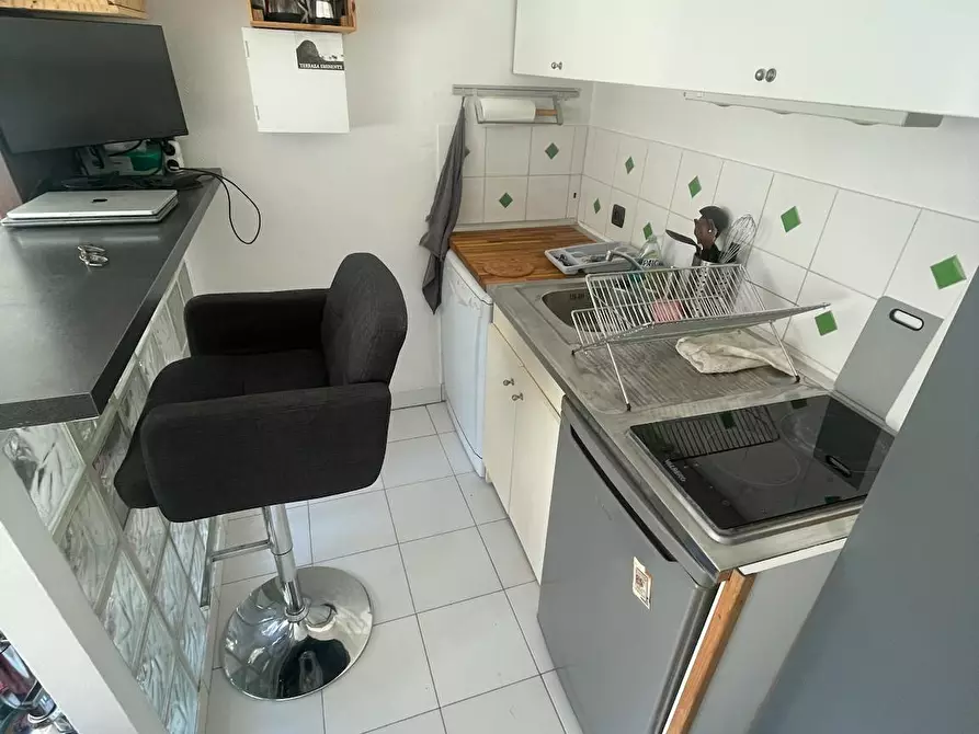 Immagine 6 di Appartamento in affitto  in Rue de Cléry a Paris