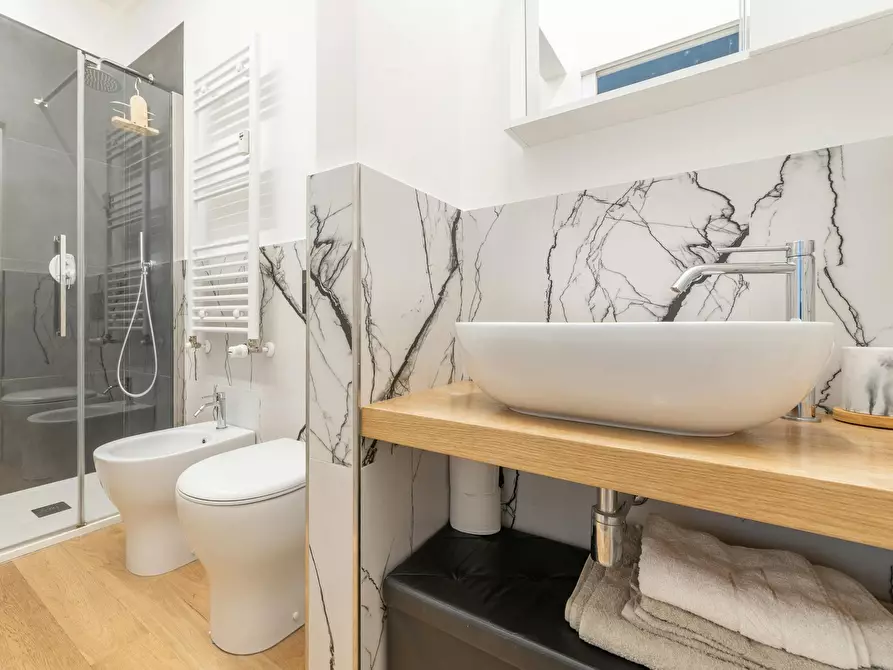 Immagine 5 di Appartamento in affitto  in Via Losanna a Milano