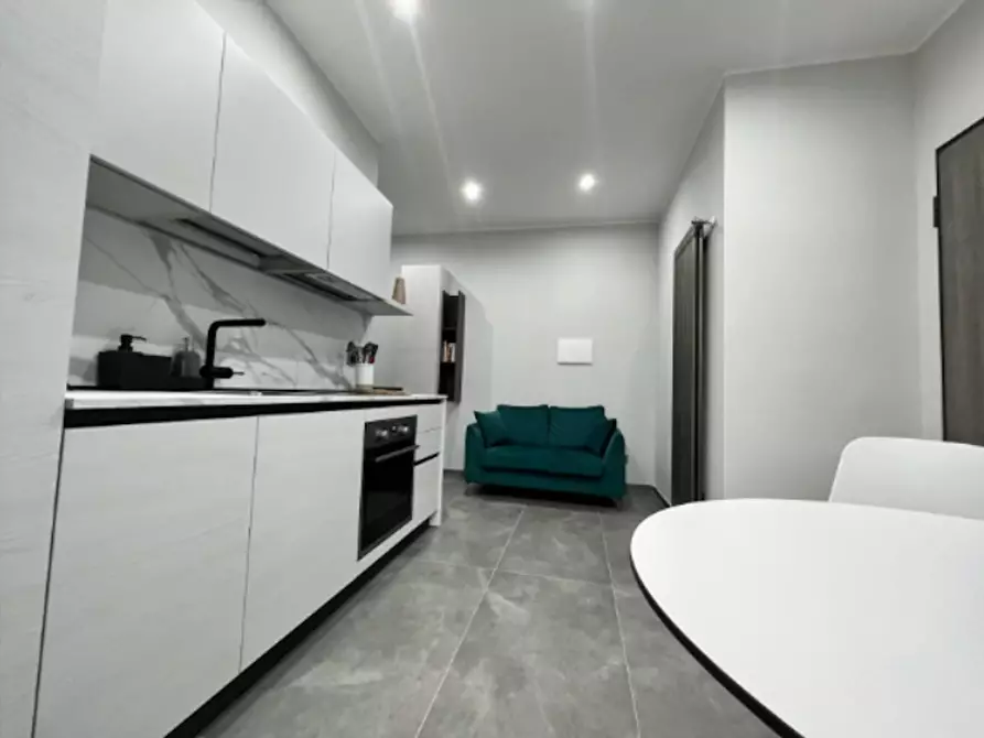 Immagine 2 di Appartamento in affitto  in Via Francesco Albani a Milano