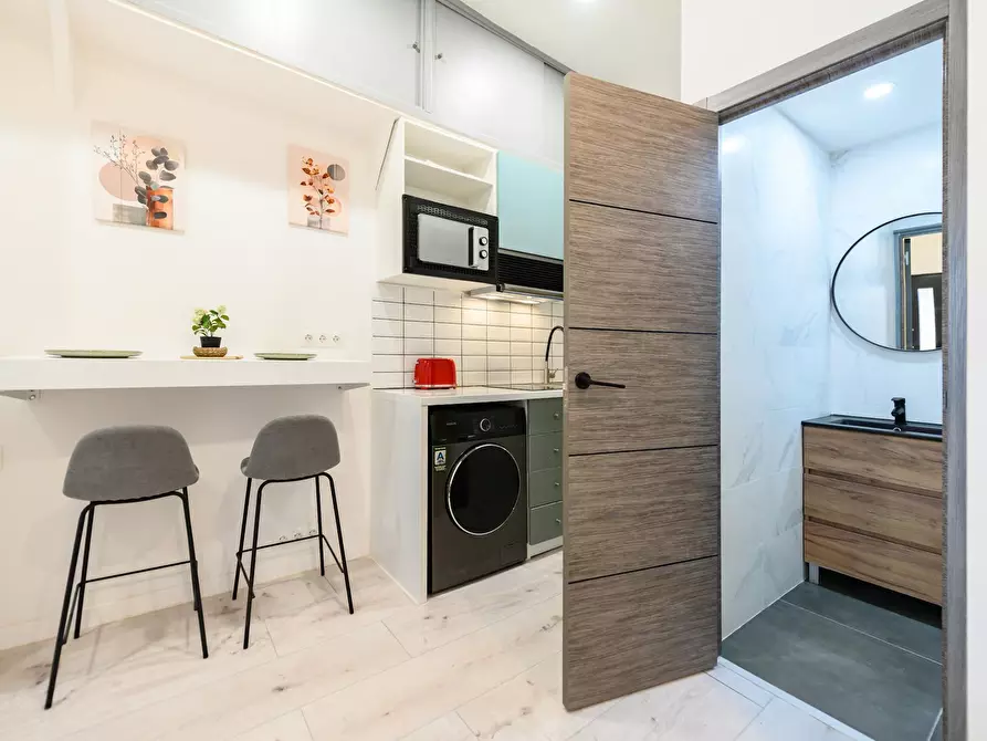 Immagine 4 di Appartamento in affitto  in Glorieta Marqués de Vadillo a Madrid