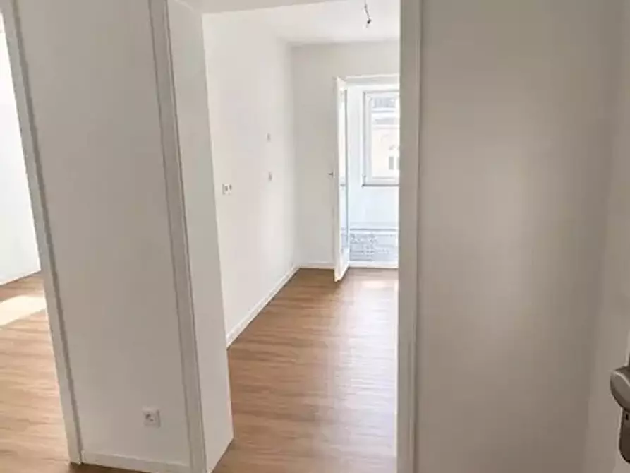Immagine 3 di Appartamento in affitto  in Schreiberstraße a Stuttgart Stuttgart-West