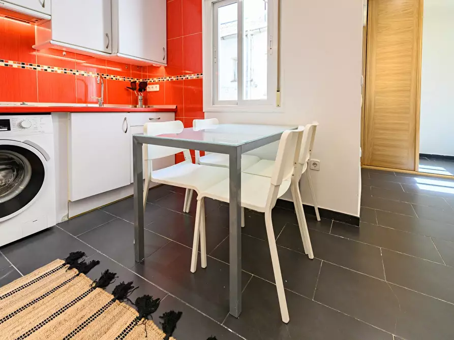 Immagine 9 di Appartamento in affitto  in Calle de Huesca a Madrid