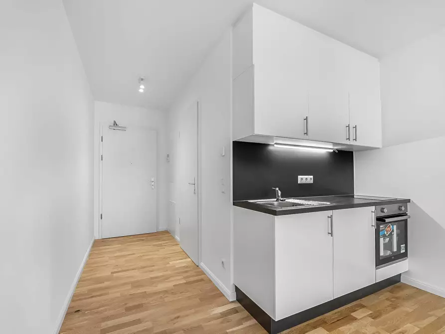 Immagine 3 di Appartamento in affitto  in Löwenberger Straße a Berlin
