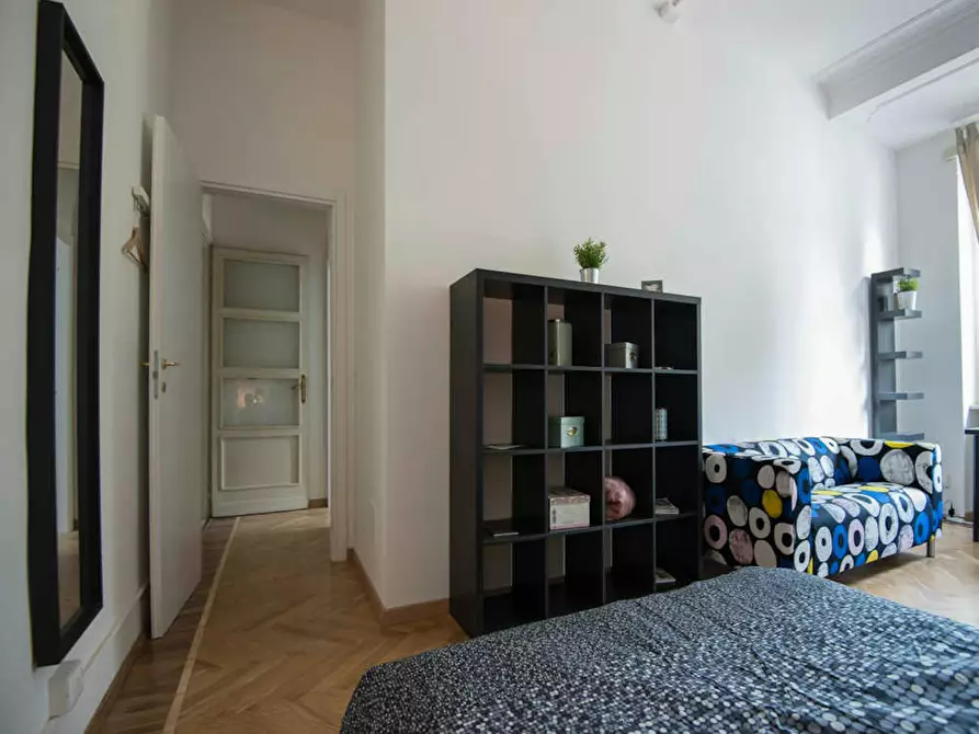 Immagine 4 di Camera in affitto  in Corso Re Umberto a Torino