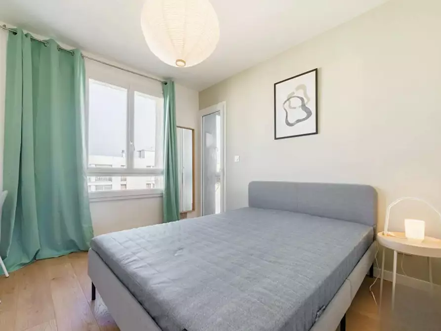 Immagine 5 di Camera in affitto  in Rue du Professeur Roux a Vénissieux
