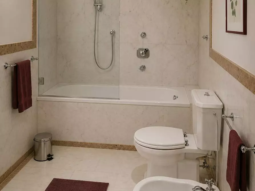 Immagine 6 di Camera condivisa in affitto  in Via Palazzolo a Reggio Nell'emilia