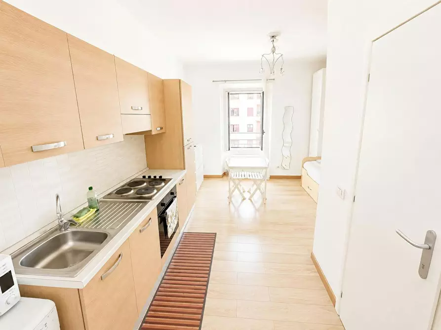 Immagine 5 di Appartamento in affitto  in Via Marghera a Milano