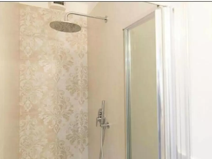 Immagine 7 di Appartamento in affitto  in Via Savonarola a Padova