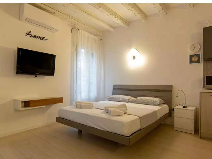 Immagine 5 di Appartamento in affitto  in Via Savonarola a Padova
