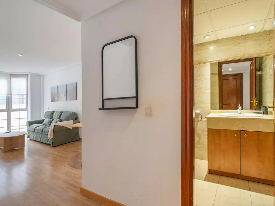 Immagine 6 di Appartamento in affitto  in Calle de Eraso a Madrid