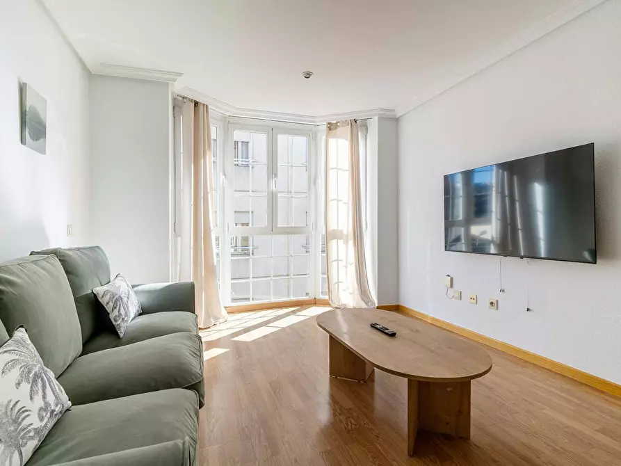 Immagine 1 di Appartamento in affitto  in Calle de Eraso a Madrid