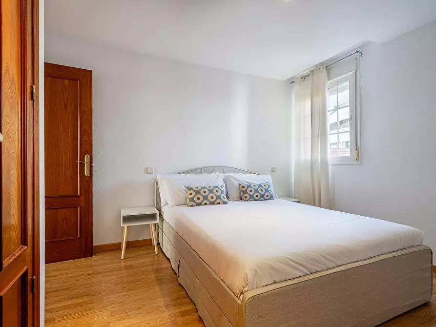 Immagine 9 di Appartamento in affitto  in Calle de Eraso a Madrid