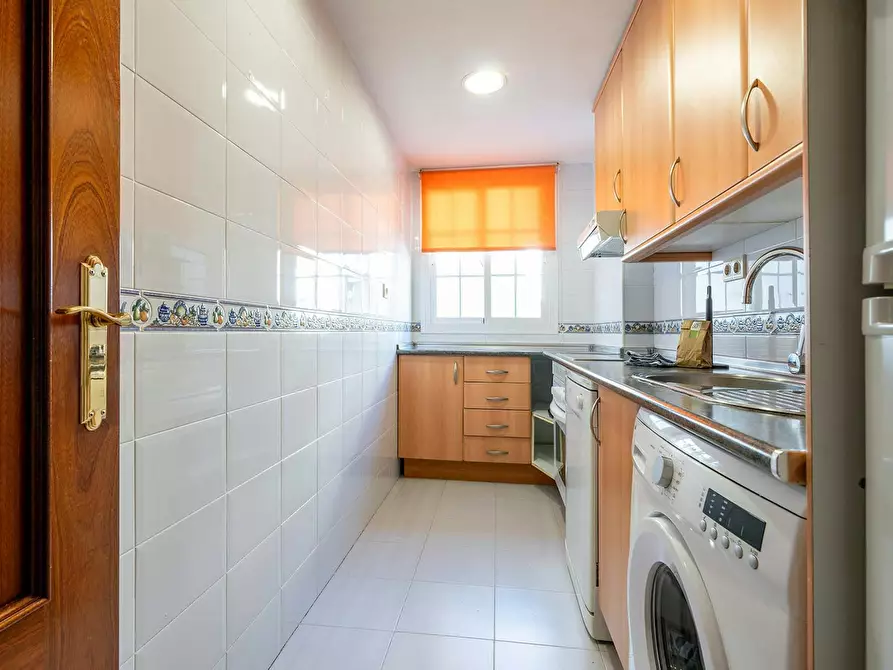 Immagine 9 di Appartamento in affitto  in Calle de Eraso a Madrid