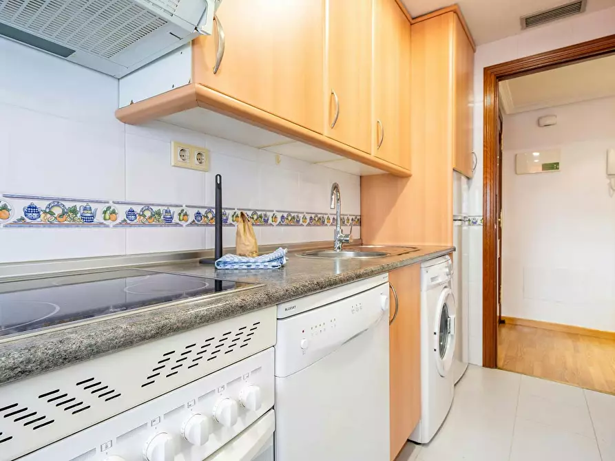 Immagine 4 di Appartamento in affitto  in Calle de Eraso a Madrid