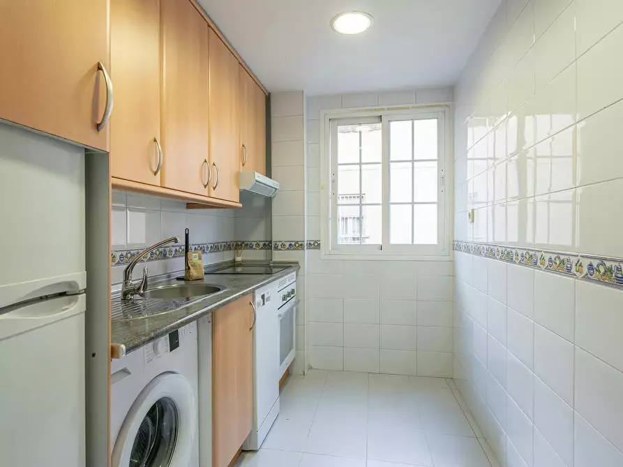 Immagine 10 di Appartamento in affitto  in Calle de Eraso a Madrid