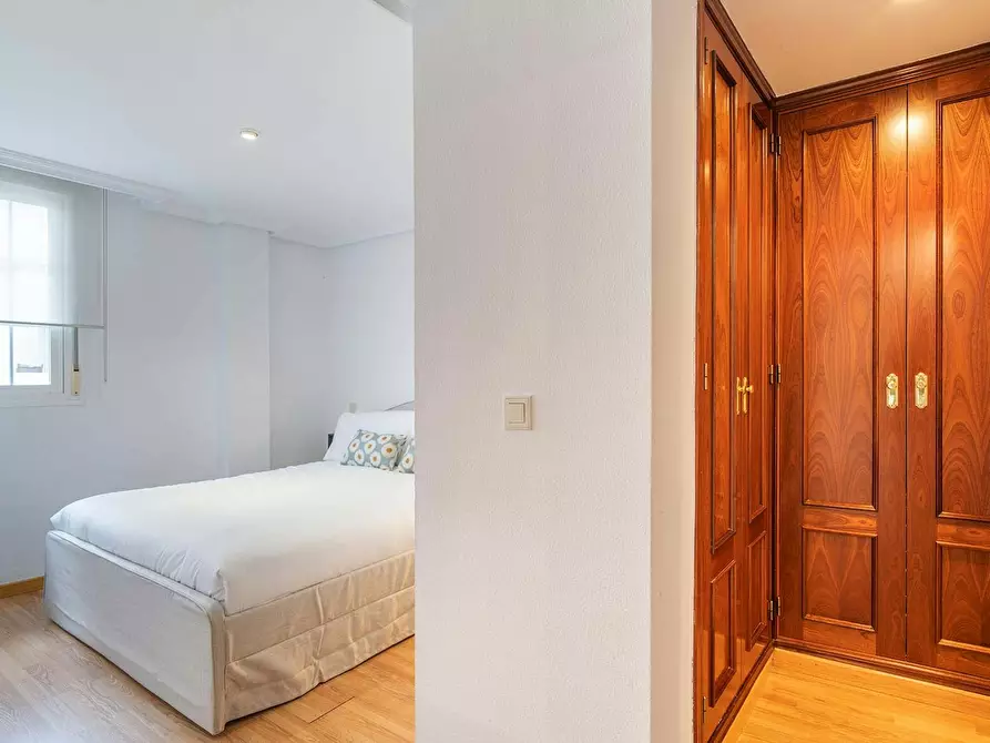 Immagine 9 di Appartamento in affitto  in Calle de Eraso a Madrid