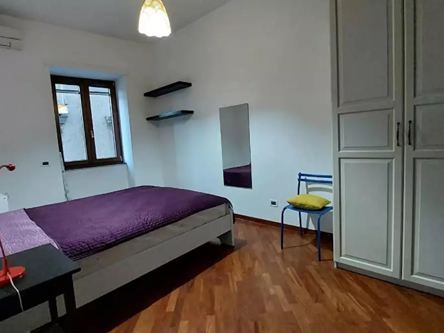 Immagine 1 di Camera in affitto  in Via San Giovanni Maggiore Pignatelli a Napoli