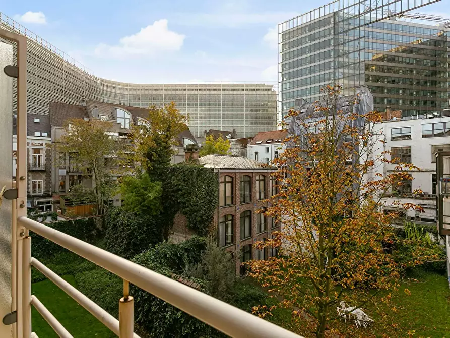 Immagine 10 di Appartamento in affitto  in Rue Stevin a Bruxelles