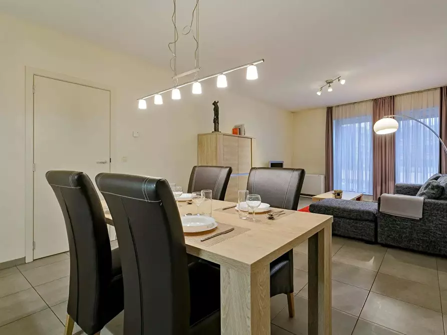 Immagine 2 di Appartamento in affitto  in Rue Léopold Lenders a Saint-Josse-Ten-Noode