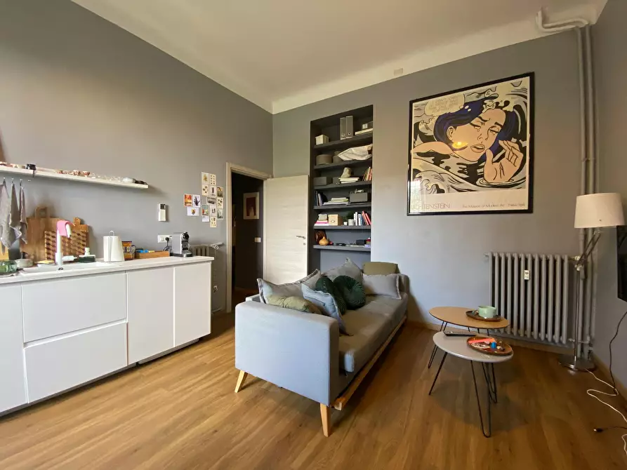 Immagine 1 di Casa indipendente in affitto  in Via Monte Ortigara a Milano
