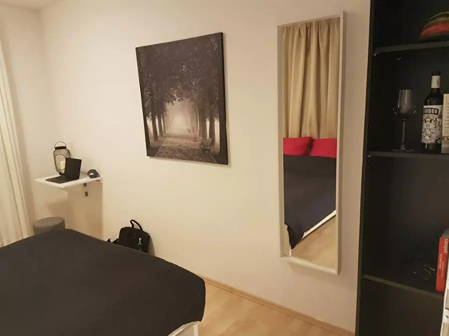 Immagine 2 di Camera in affitto  in Lipowskystraße a München