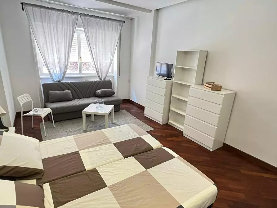 Immagine 3 di Appartamento in affitto  in Via Guido Castelnuovo a Roma
