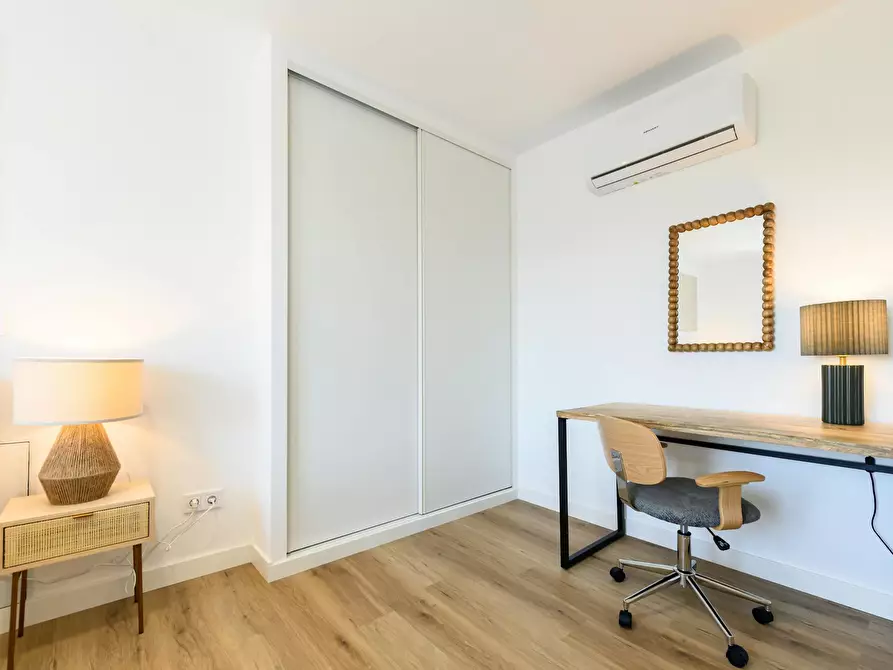Immagine 5 di Appartamento in affitto  in Avenida de Brasil a Madrid