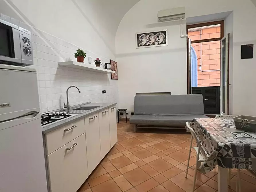 Immagine 8 di Appartamento in affitto  in Salita Tarsia a Napoli