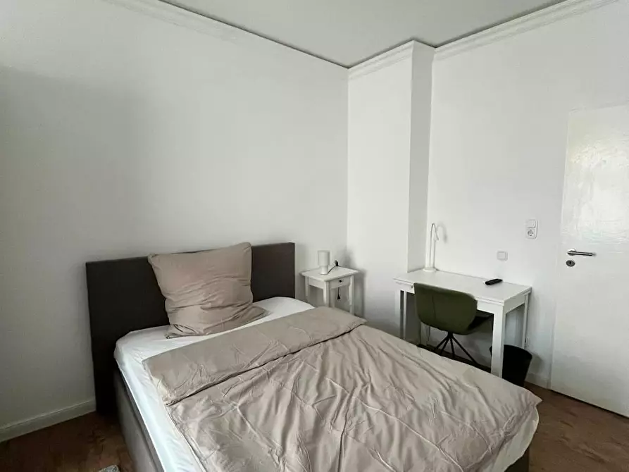 Immagine 4 di Camera in affitto  in Nauheimer Straße a Frankfurt am Main