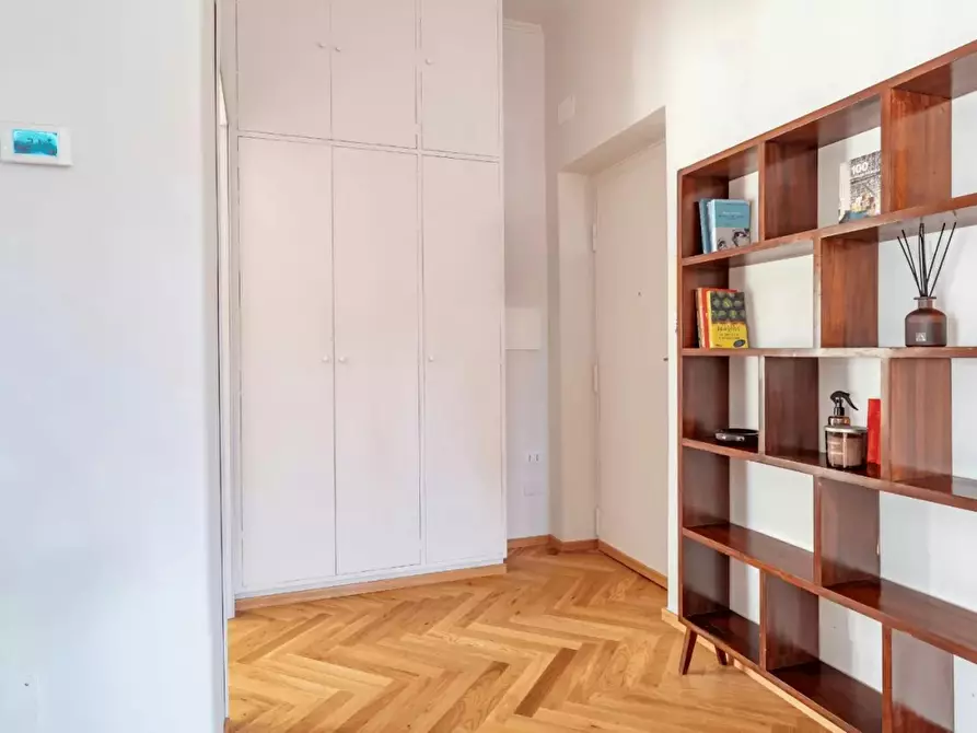 Immagine 5 di Appartamento in affitto  in Via dei Torriani a Roma