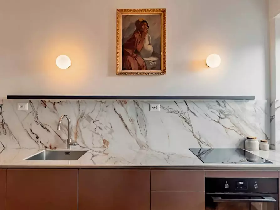 Immagine 4 di Appartamento in affitto  in Via dei Torriani a Roma
