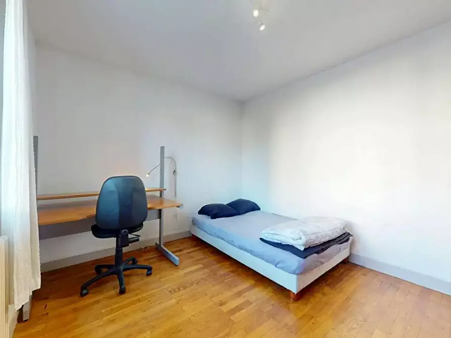 Immagine 4 di Camera in affitto  in Rue des Bienvenus a Villeurbanne