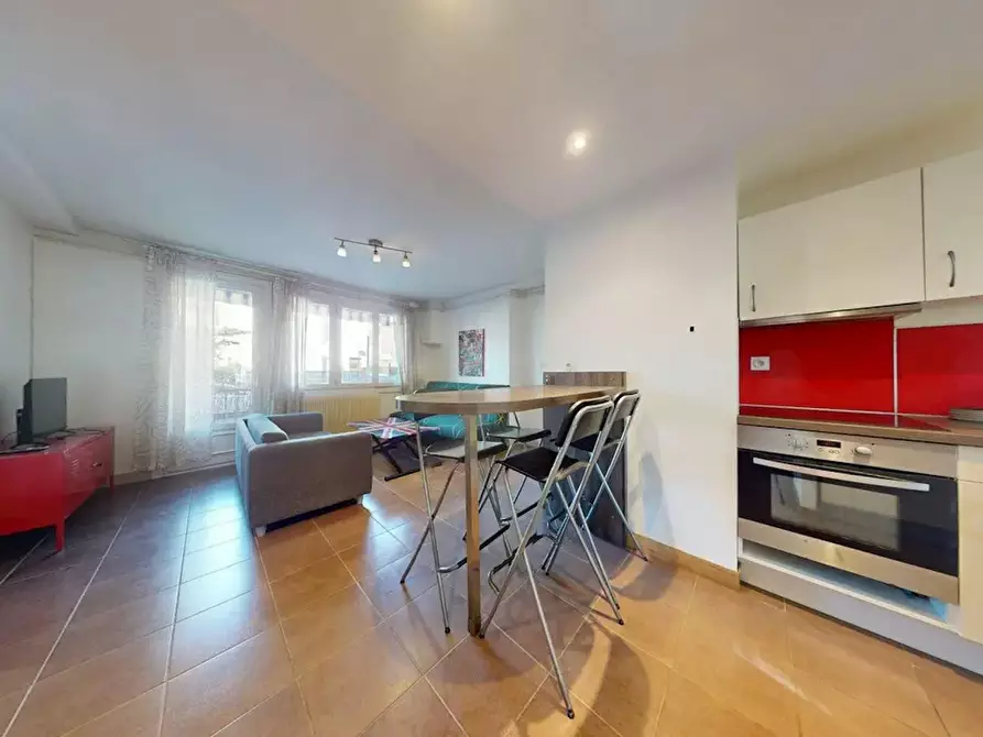 Immagine 1 di Camera in affitto  in Rue des Bienvenus a Villeurbanne