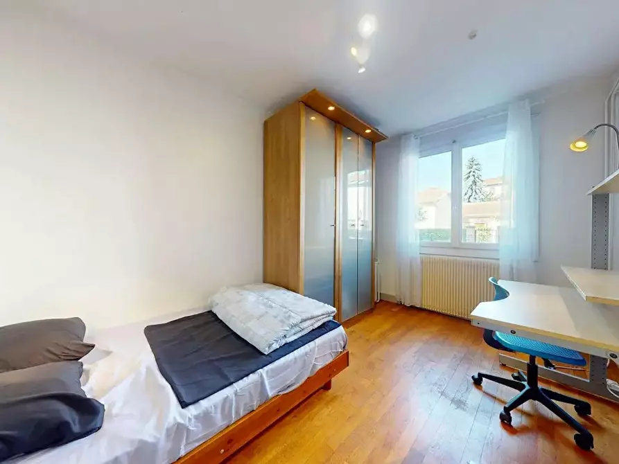 Immagine 2 di Camera in affitto  in Rue des Bienvenus a Villeurbanne