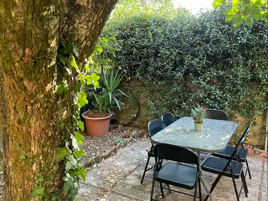 Immagine 1 di Camera in affitto  in Via Bolognese a Firenze