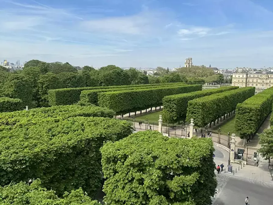 Immagine 1 di Appartamento in affitto  in Avenue de l'Observatoire a Paris 06