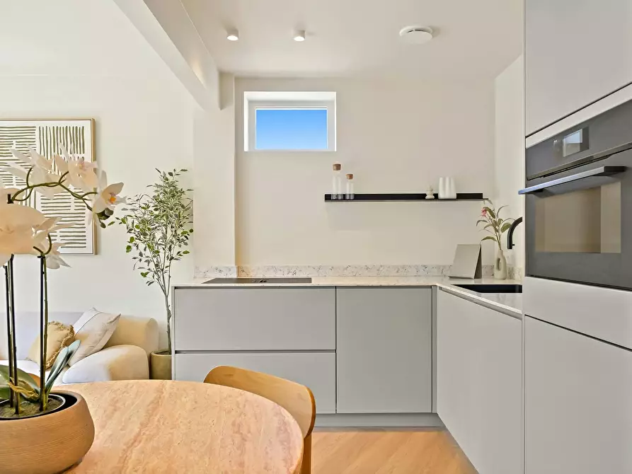 Immagine 1 di Appartamento in affitto  in Jan van Nassaustraat a 's-Gravenhage