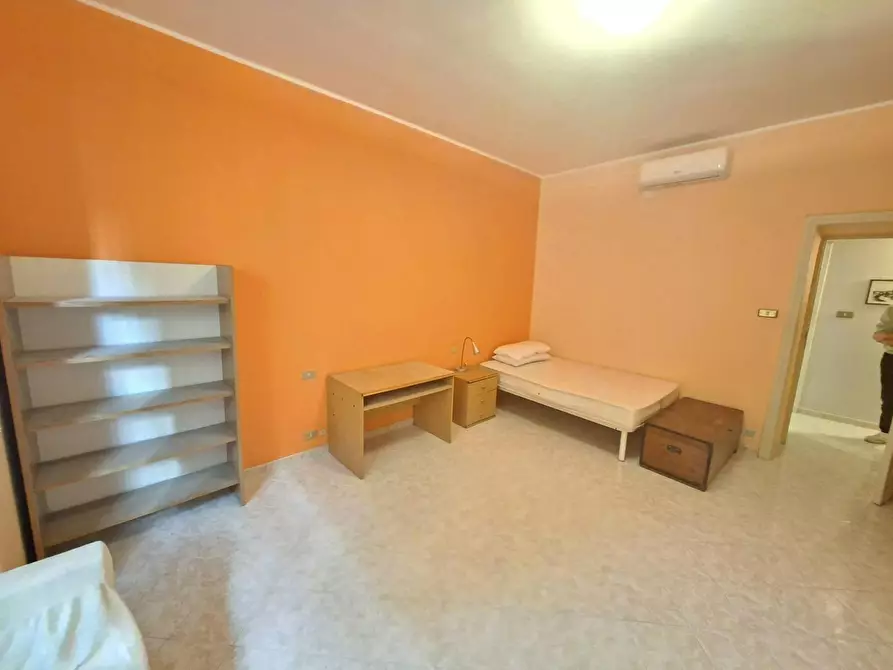 Immagine 1 di Camera in affitto  in Via Giacomo Boni a Roma