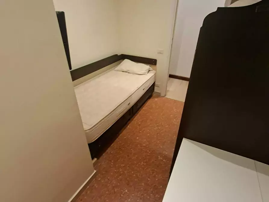 Immagine 2 di Camera in affitto  in Via Costantino Maes a Roma