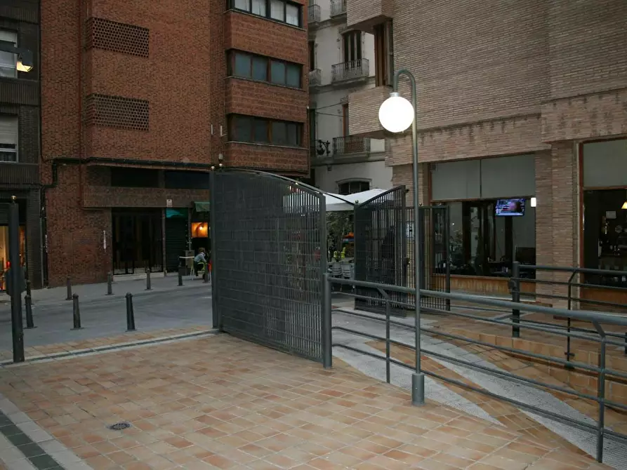 Immagine 9 di Appartamento in affitto  in Carrer del Mar a Valencia