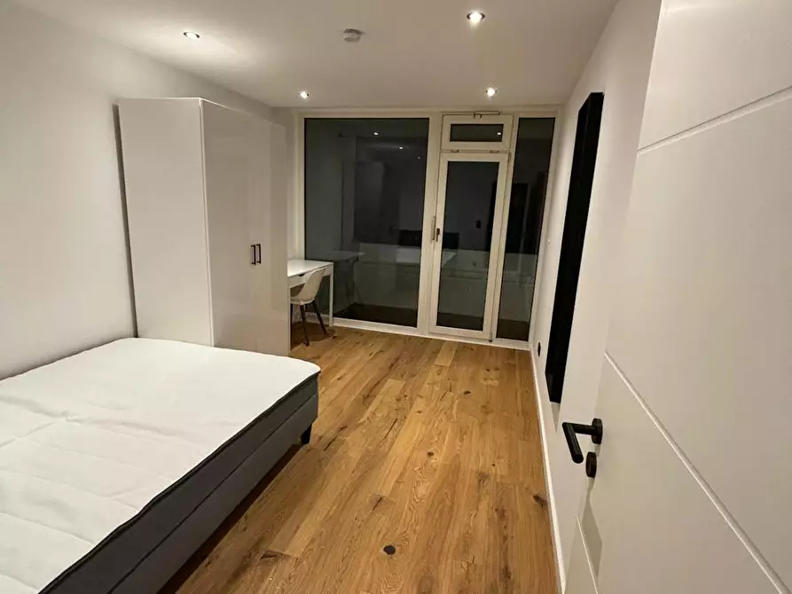 Immagine 8 di Camera in affitto  in Kreuzhofstraße a München