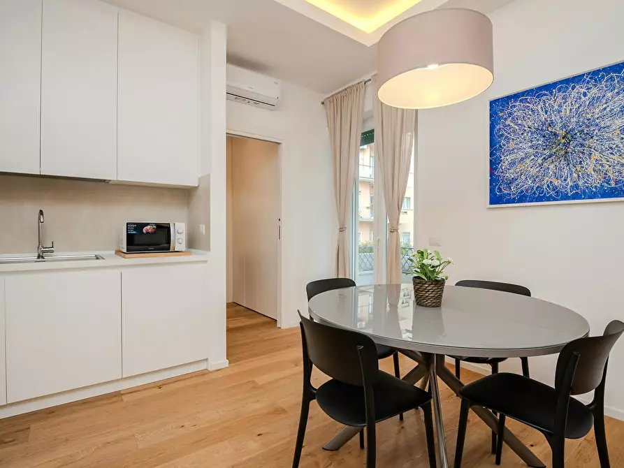 Immagine 10 di Appartamento in affitto  in Via Appiano a Roma