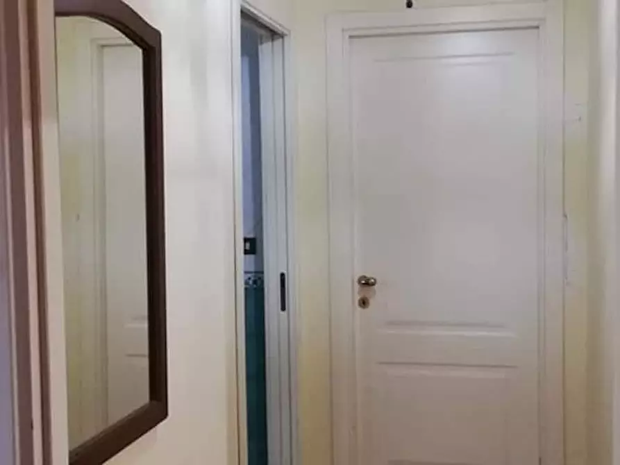 Immagine 5 di Camera in affitto  in Via Bernardo Cavallino a Napoli