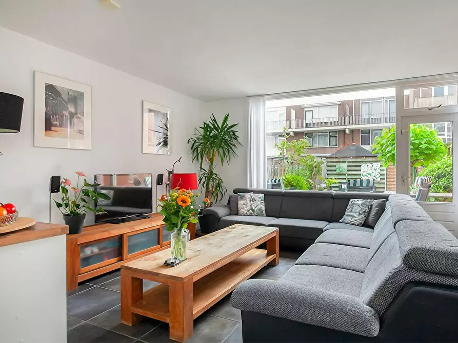 Immagine 2 di Casa indipendente in affitto  in Veerman a Spijkenisse