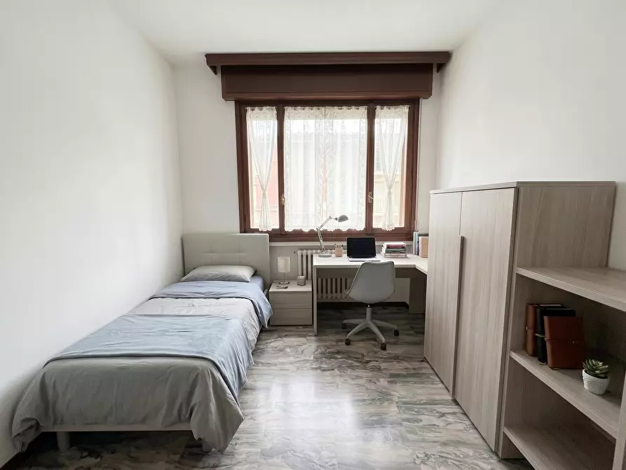 Immagine 1 di Camera in affitto  in Via Ognissanti a Padova