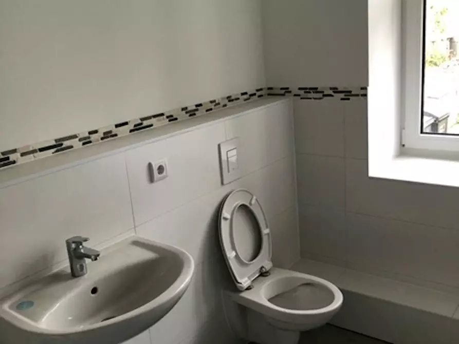 Immagine 2 di Appartamento in affitto  in Bahnikstraße a Magdeburg