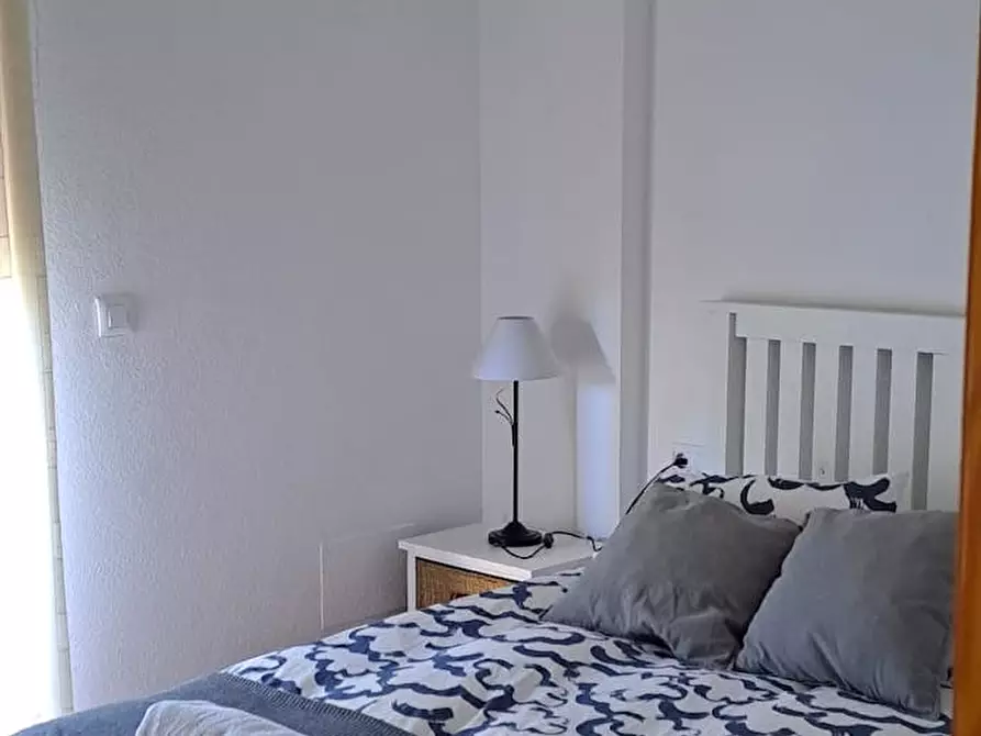 Immagine 2 di Casa indipendente in affitto  in Calle Magón a Cartagena