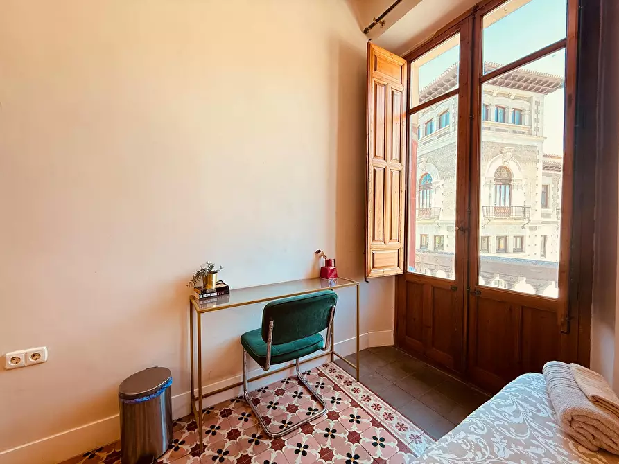 Immagine 4 di Appartamento in affitto  in Calle Gran Vía de Colón a Granada