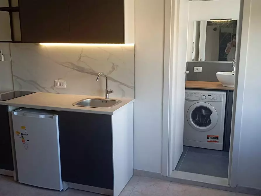 Immagine 4 di Camera in affitto  in Via Quarantola a Pisa